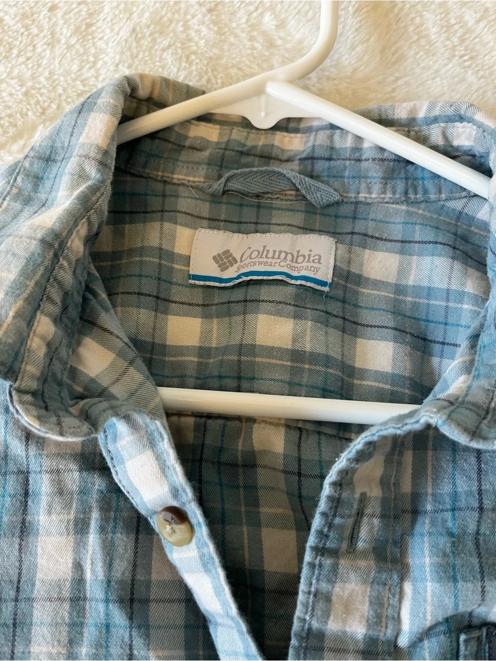 Columbia Men's Long-Sleeve Blue Plaid flannel Button-Up Shirt